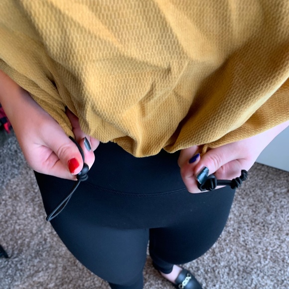 Yellow Drawstring Crop Top - Picture 4 of 7